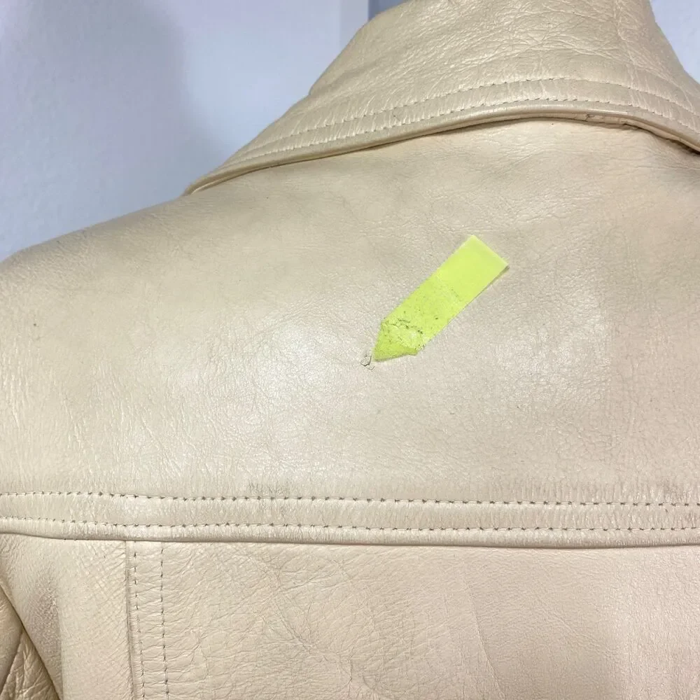 Vintage 70 New England Sportswear Trench Beige Leather Jacket 12 Snap Front Belt
